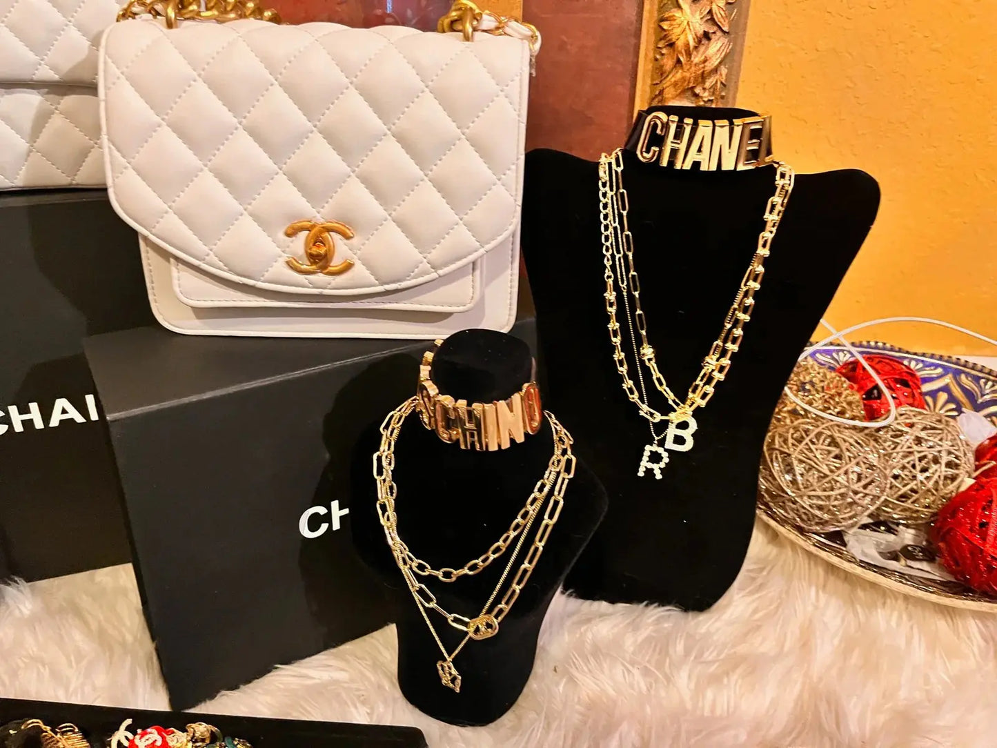 Chic Quilted Crossbody Bag
