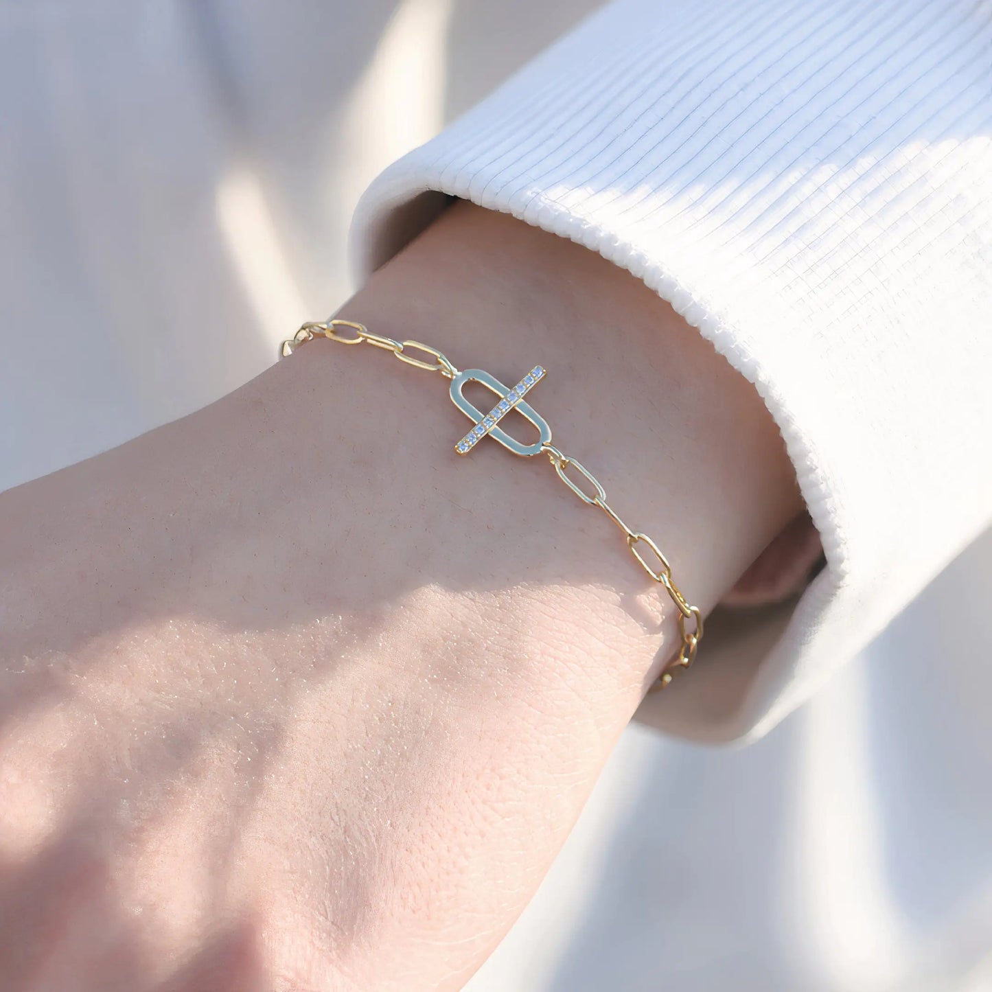 Lee Gold Clasp Bracelet