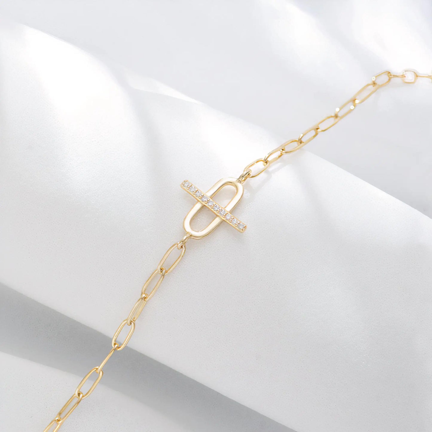 Lee Gold Clasp Bracelet